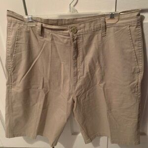 Men/s Khaki Shorts/Wrangler